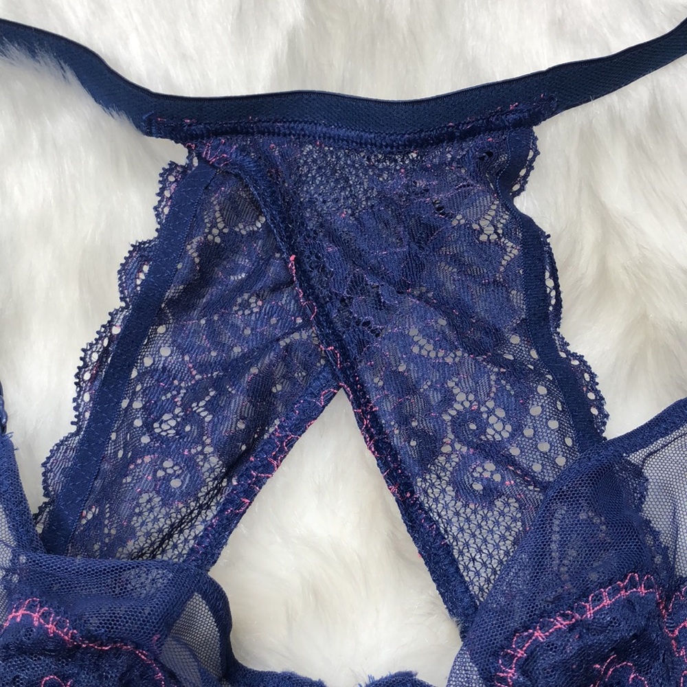 Triumph Navy Blue Pink Stitch Underwire Bra 34B NEW - Picture 5 of 11